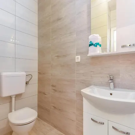 Villa Peaceful In With Bubble Bath
